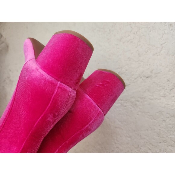 Gianni Bini Jaydenn Pink Velvet Block Heel Booties Leather Boots Size 6.5 NWT - Picture 8 of 12